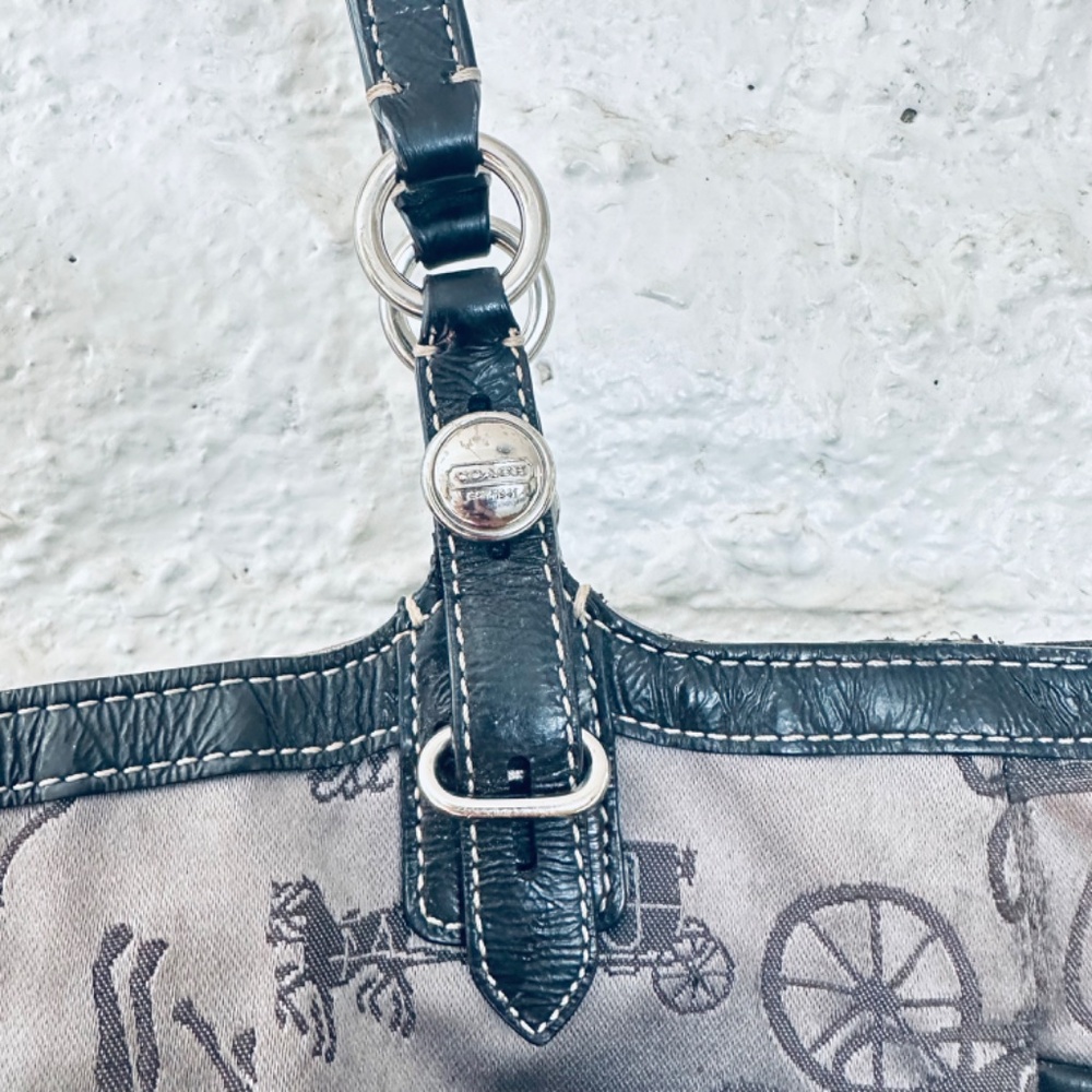 Coach Gallery Horse & Carriage East-West Tote/Purse Gray - Picture 3 of 12